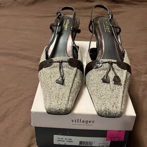 Woman Shoes by Villager Liz Claiborne size 11 brown tweed fabric